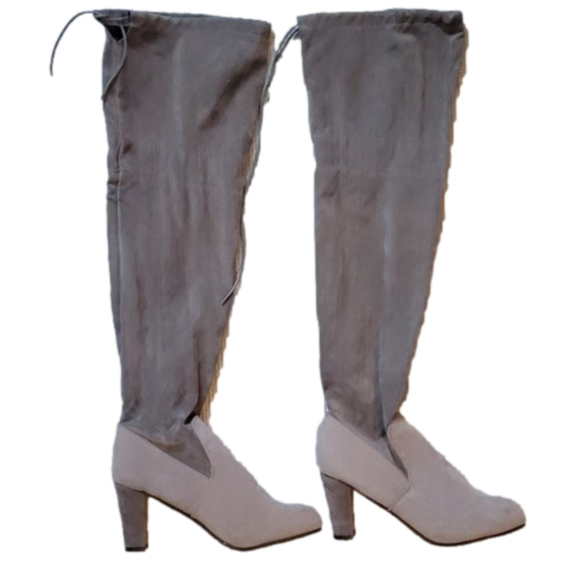 WOMENS BOOTS, LIGHT GRAY HOT HOT HOT!!! - Picture 1 of 5